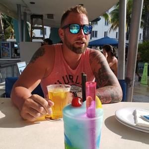 Meet your Posher, Mark